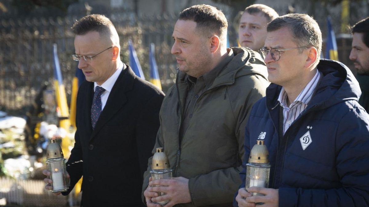 Fotky: Orbánův předvoj na Ukrajině. „Udělali jsme výrazný krok,“ říká Kyjev